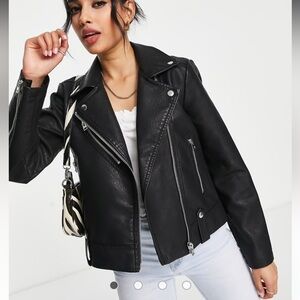 NWT - Topshop BLACK Faux Leather Biker Moto Classic Minimalist Jacket SMALL
